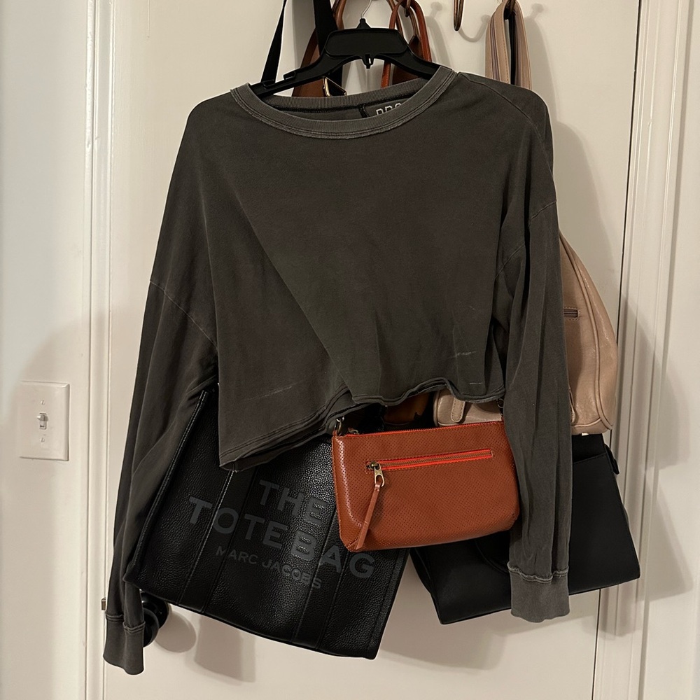 Women’s crop top